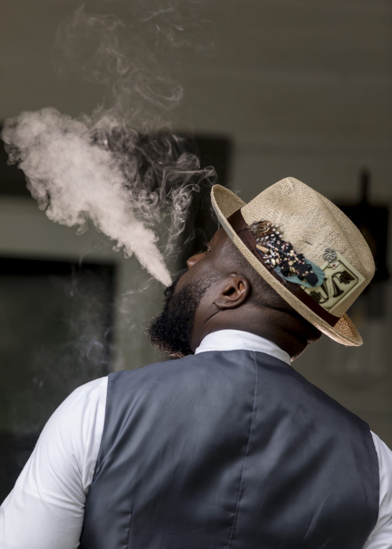 Bars and Cigars - Smoke